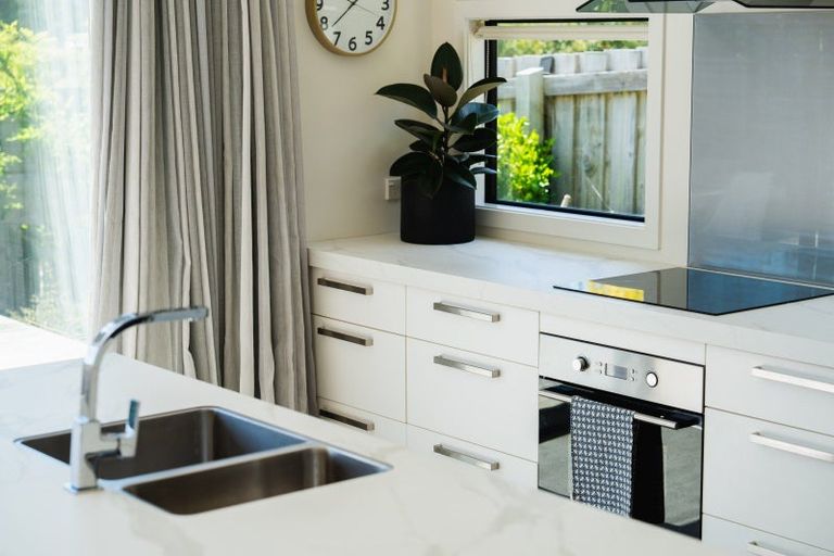 Photo of property in 8 Boundary Road, Kinmont Park, Mosgiel, 9024