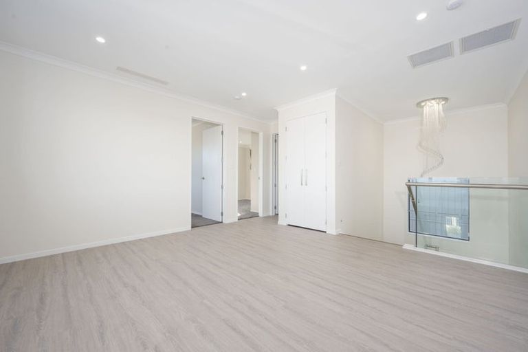 Photo of property in 44a Merani Street, Belmont, Auckland, 0622