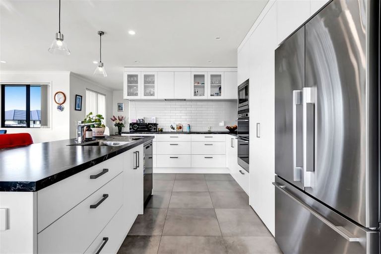 Photo of property in 31 Papawhero Drive, Bell Block, New Plymouth, 4312