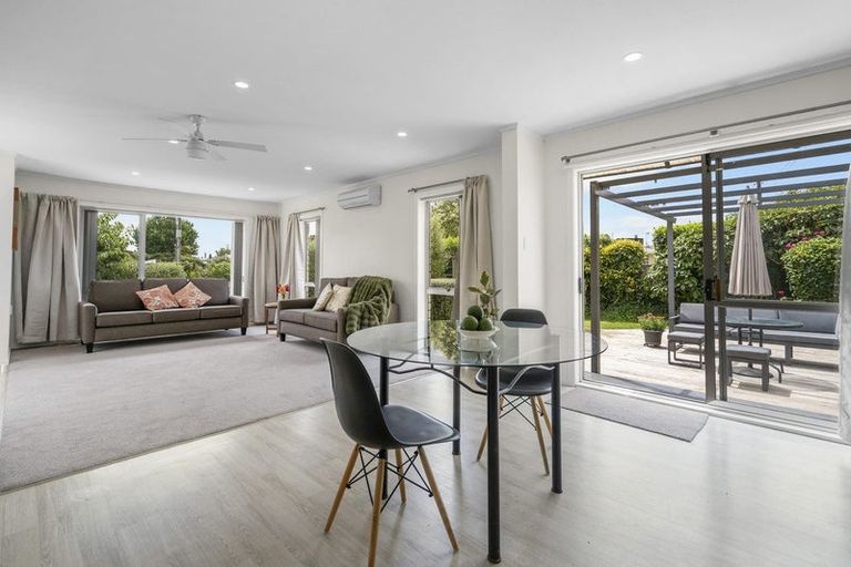 Photo of property in 28 Browning Street, Leamington, Cambridge, 3432