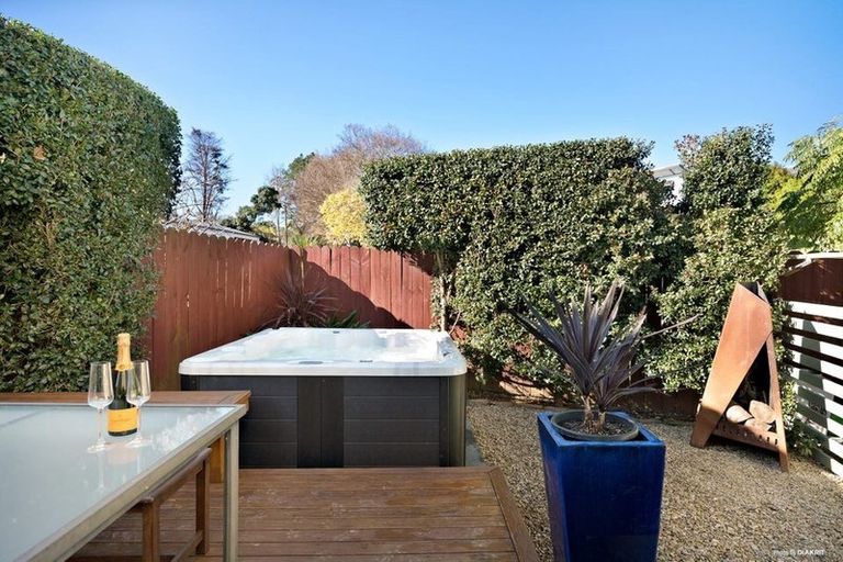 Photo of property in 20b Bledisloe Street, Cockle Bay, Auckland, 2014