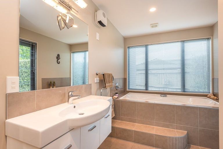 Photo of property in 17 Lytham Green, Shirley, Christchurch, 8061