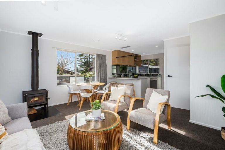 Photo of property in 18b Apple Terrace, Ranui, Porirua, 5024