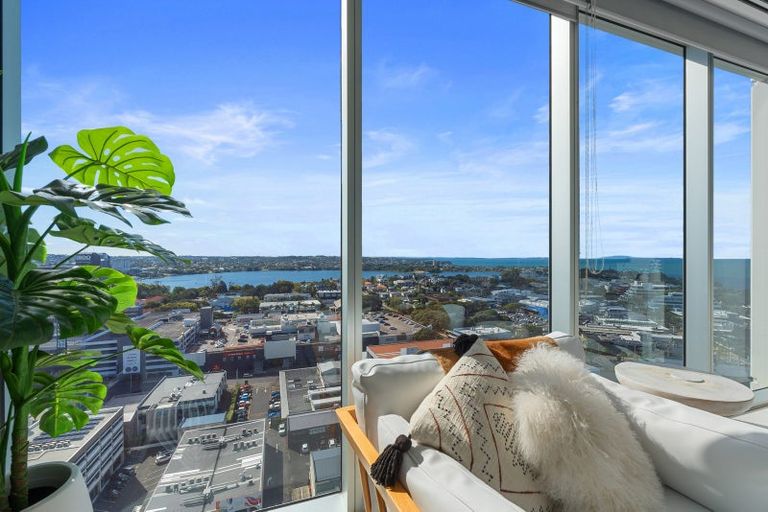 Photo of property in Sentinel Apartments, 1604/3 Northcroft Street, Takapuna, Auckland, 0622