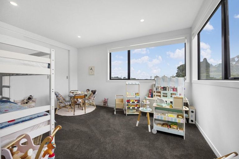 Photo of property in 160 Batty Road, Kingseat, Papakura, 2580