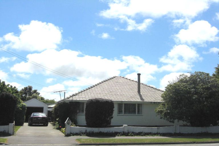 Photo of property in 240 Sawyers Arms Road, Bishopdale, Christchurch, 8053