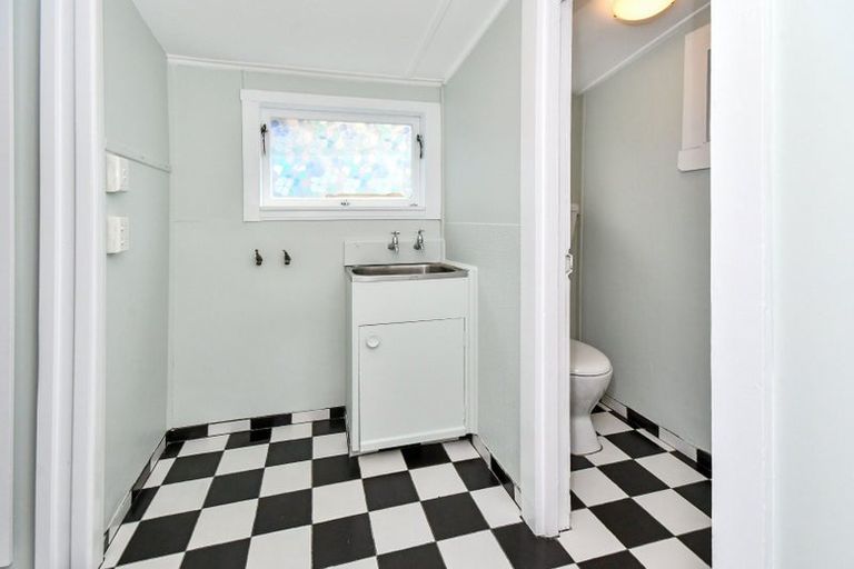 Photo of property in 120 Settlement Road, Papakura, 2110