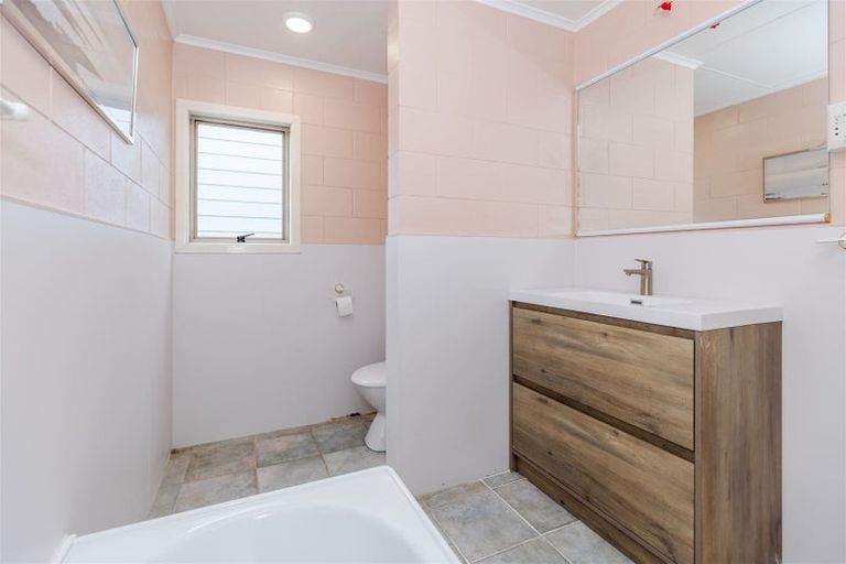 Photo of property in 80a Mangaotaki Road, Piopio, 3971