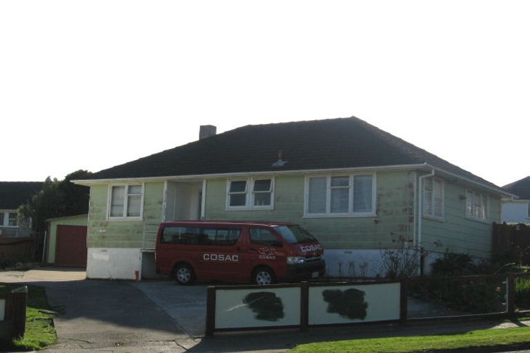 Photo of property in 75 Warspite Avenue, Cannons Creek, Porirua, 5024