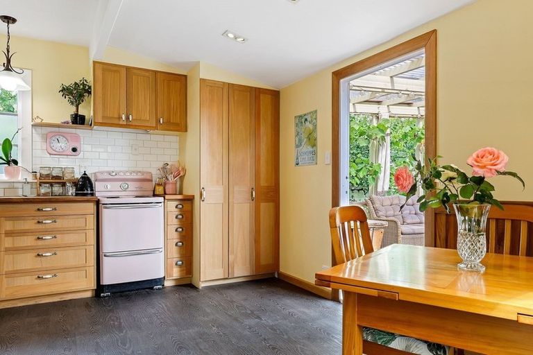 Photo of property in 77 Ryan Street, Phillipstown, Christchurch, 8011