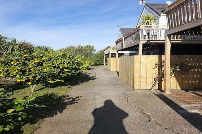 Photo of property in 8/51 Dimock Street, Titahi Bay, Porirua, 5022