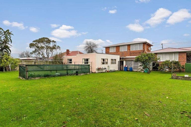 Photo of property in 73 Arawa Street, New Lynn, Auckland, 0600