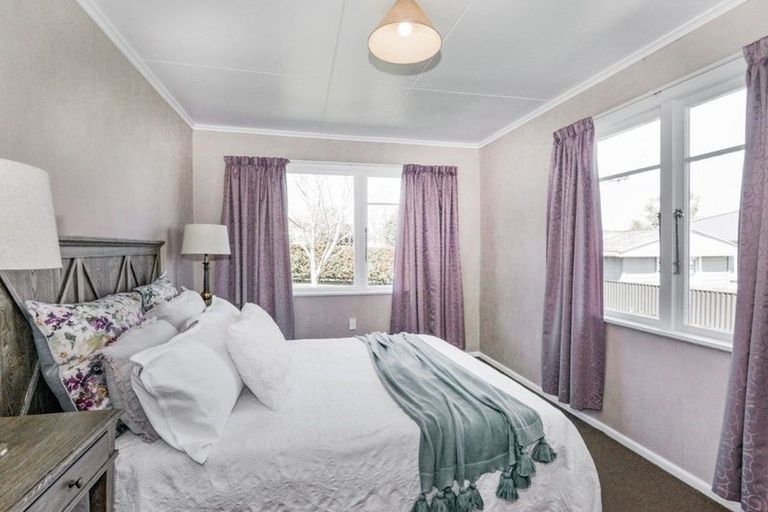 Photo of property in 46 Given Street, Havelock North, 4130