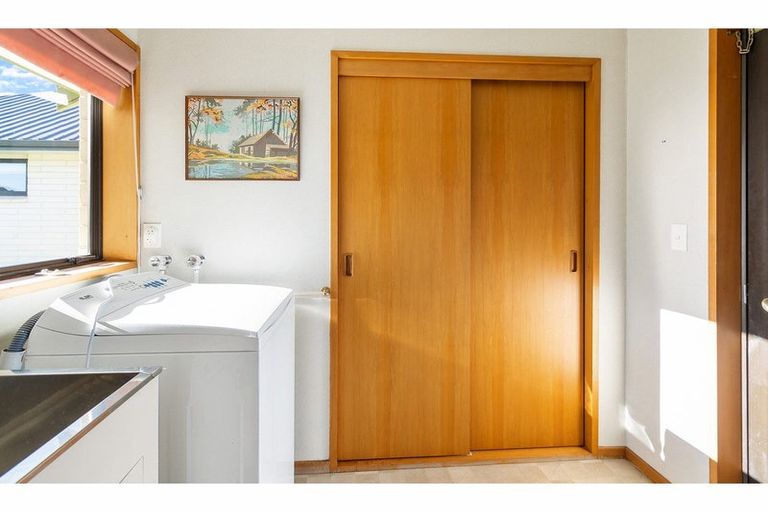 Photo of property in 2/200 Otipua Road, West End, Timaru, 7910