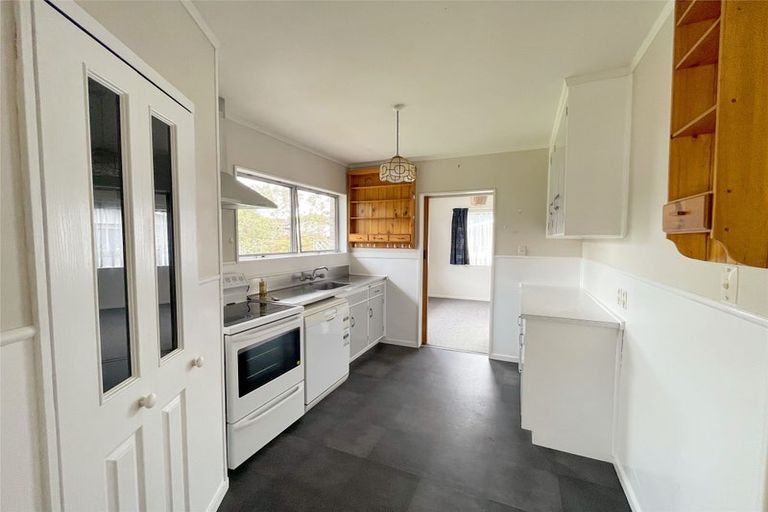 Photo of property in 194 Whatawhata Road, Dinsdale, Hamilton, 3204