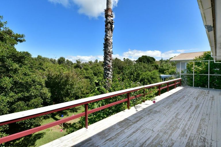 Photo of property in 1277 Whangaparaoa Road, Gulf Harbour, Whangaparaoa, 0930