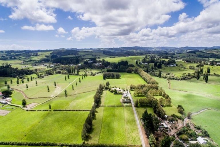 Photo of property in 115 Ruaroa Road, Kaitaia, 0482