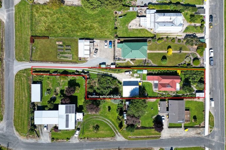 Photo of property in 36 Irvine Street, Lawrence, 9532