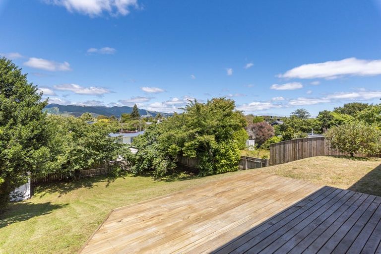 Photo of property in 16 Francis Road, Paraparaumu Beach, Paraparaumu, 5032