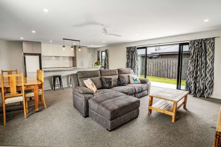 Photo of property in 2 Coleman Lane, Amberley, 7410