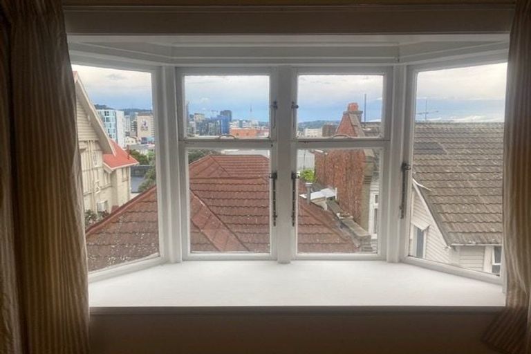 Photo of property in 9 Thompson Street, Mount Cook, Wellington, 6011