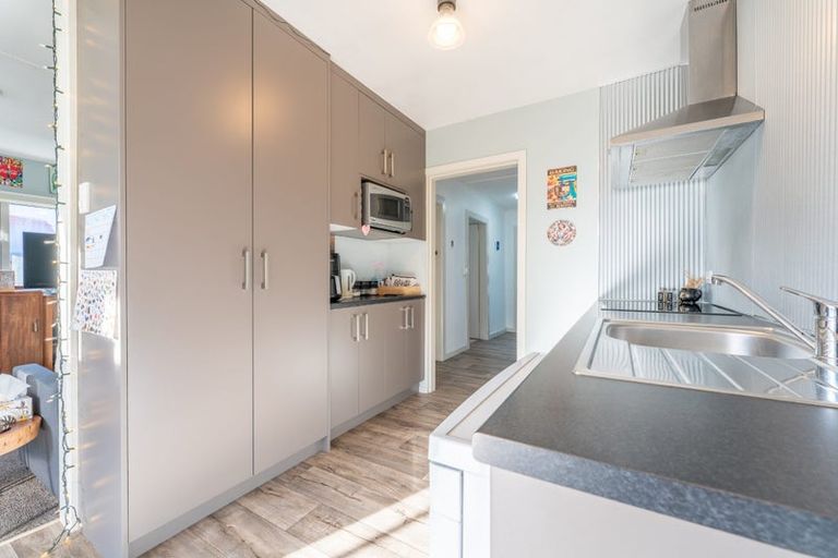 Photo of property in 14 Cambridge Street, Kensington, Timaru, 7910