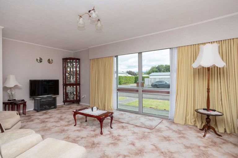 Photo of property in 10 Madrid Street, Dannevirke, 4930