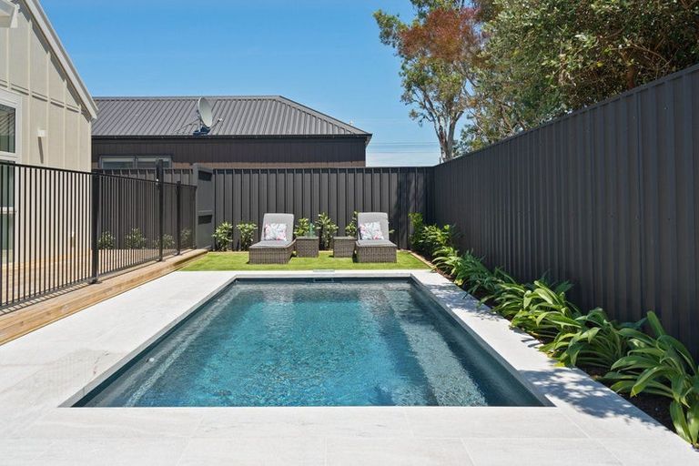 Photo of property in 45b Weld Street, Martinborough, 5711