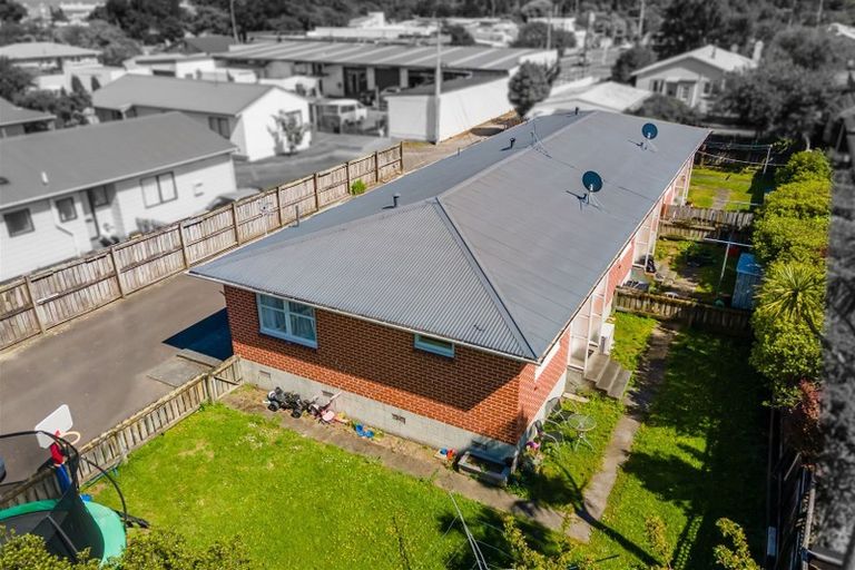 Photo of property in 264b Fergusson Drive, Heretaunga, Upper Hutt, 5018