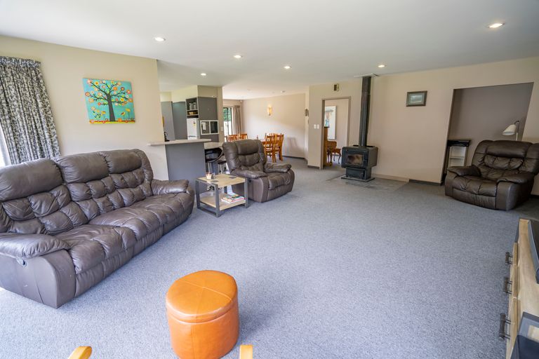 Photo of property in 5 Raeburn Avenue, Otatara, Invercargill, 9879