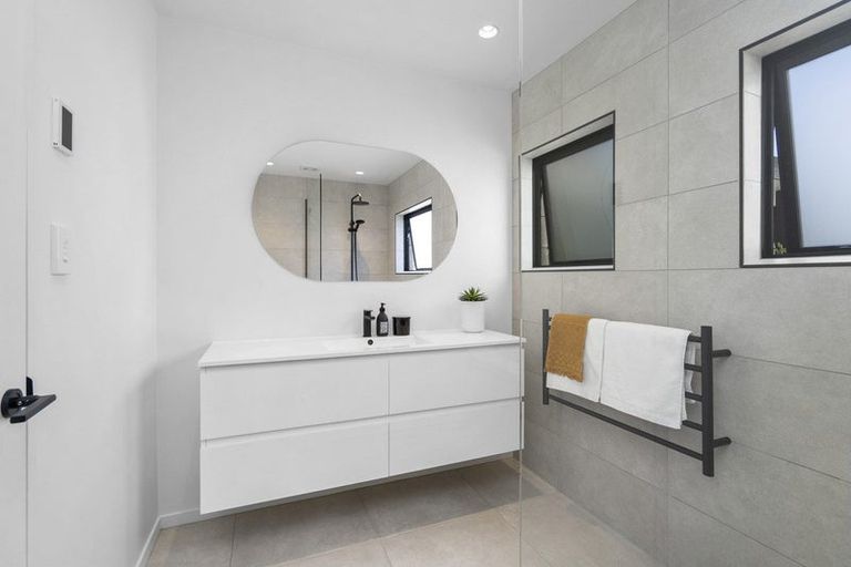 Photo of property in 54a Williams Street, Cambridge, 3434