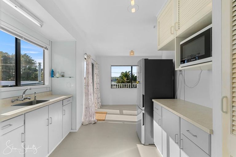 Photo of property in 25 Ngatoto Road, Tinopai, Matakohe, 0593