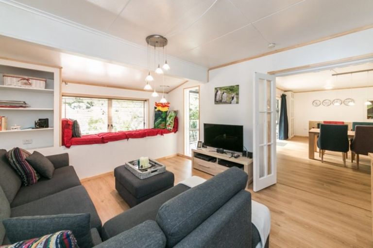 Photo of property in 57b Napier Terrace, Hospital Hill, Napier, 4110