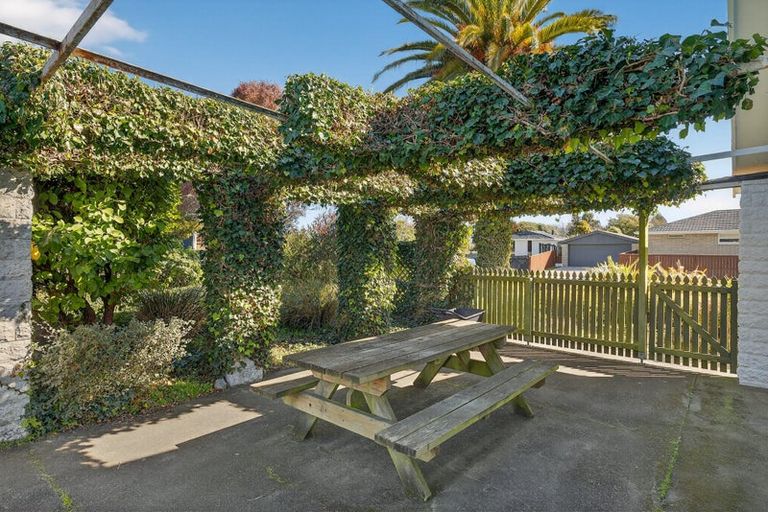 Photo of property in 7 Talltree Avenue, Avonhead, Christchurch, 8042