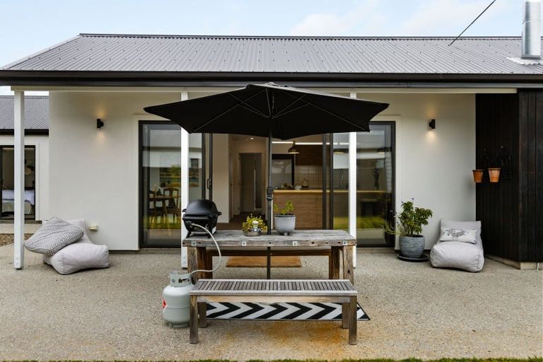 Photo of property in 28 Naylor Street, Clyde, 9330