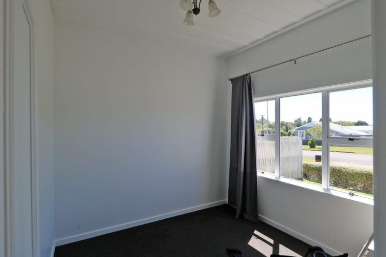 Photo of property in 3 Orlando Street, Stratford, 4332