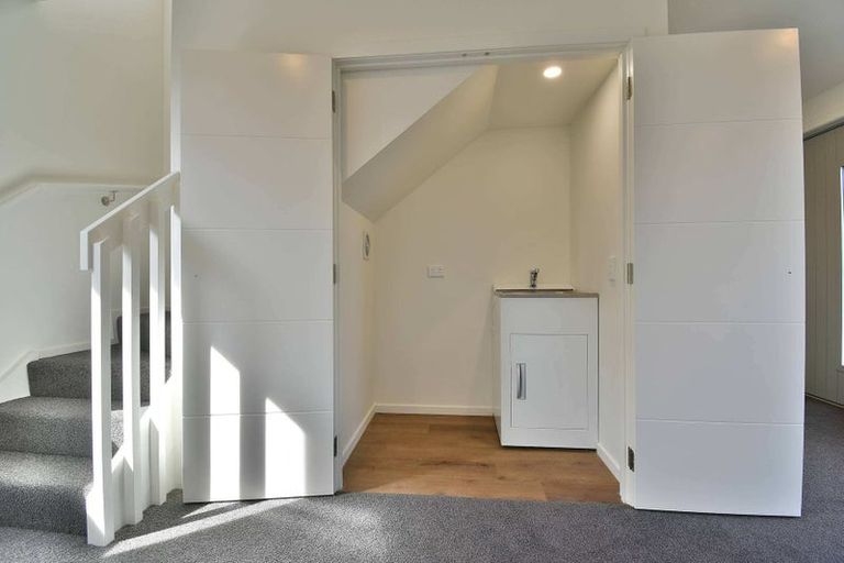 Photo of property in 7a Challis Street, Vauxhall, Dunedin, 9013