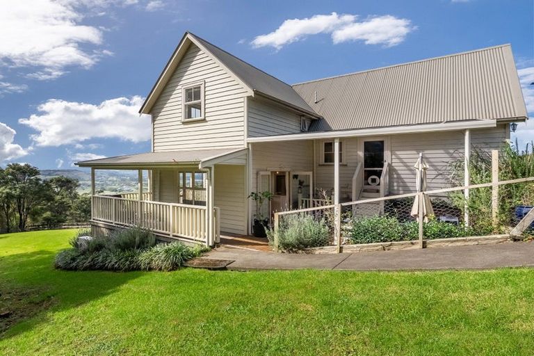 Photo of property in 171 Pinchgut Road, Kaukapakapa, 0873