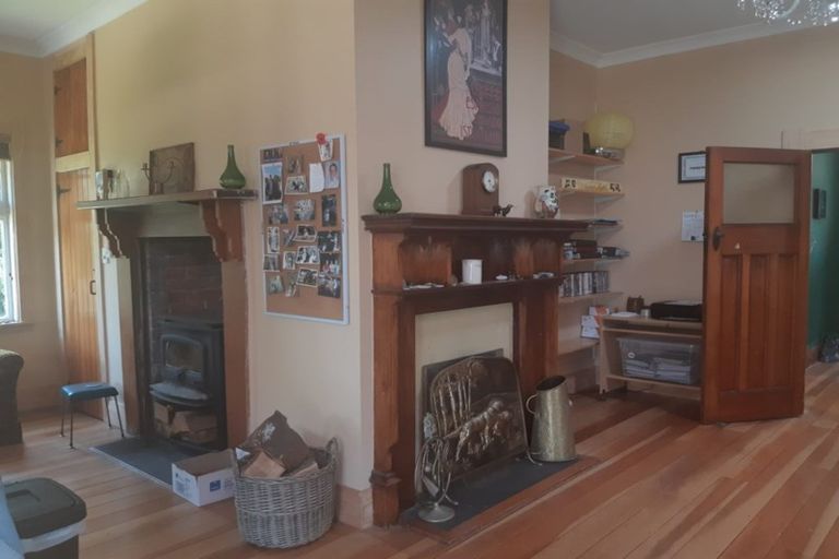 Photo of property in 12 Hayward Street, Featherston, 5710