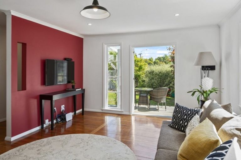 Photo of property in 1/310 Clyde Road, Bryndwr, Christchurch, 8053