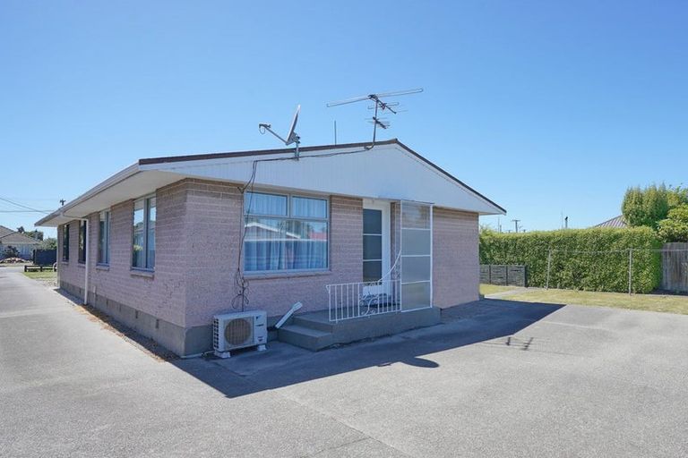 Photo of property in 4/84 Amyes Road, Hornby, Christchurch, 8042