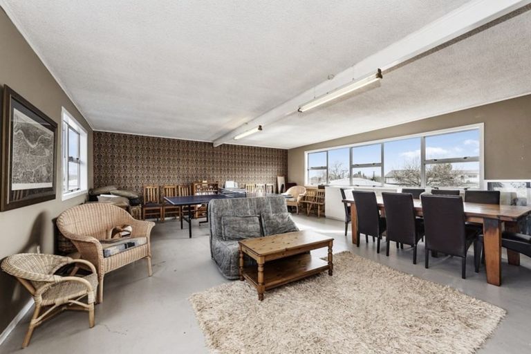 Photo of property in 124 Beerescourt Road, Beerescourt, Hamilton, 3200