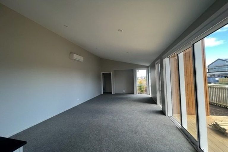Photo of property in 2 Chrysler Street, Papamoa, 3118