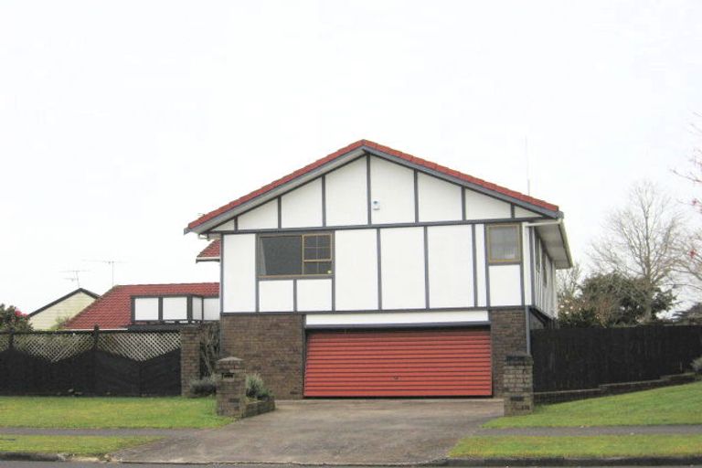 Photo of property in 37 Rushgreen Avenue, Pahurehure, Papakura, 2113
