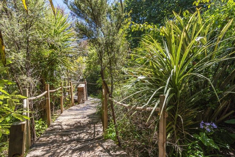 Photo of property in 16 Rata Road, Raumati Beach, Paraparaumu, 5032