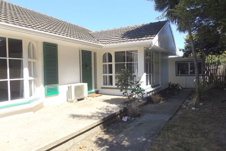 Photo of property in 55 Whitby Street, Burnside, Christchurch, 8053