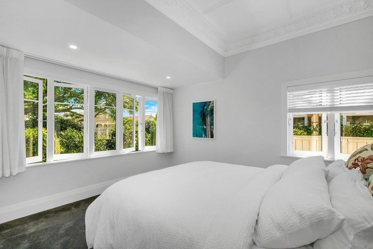 Photo of property in 14 Formby Avenue, Point Chevalier, Auckland, 1022