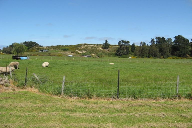 Photo of property in 16 Dover Street, Leithfield, Amberley, 7481