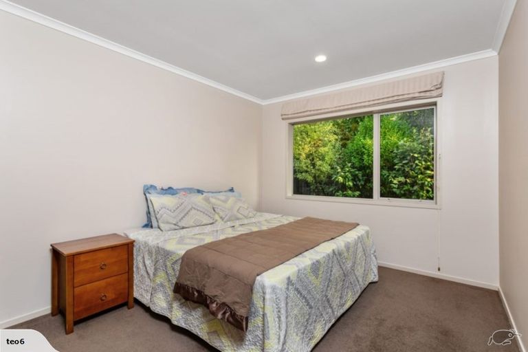 Photo of property in 80 Old Barn Road, Opaheke, Papakura, 2584