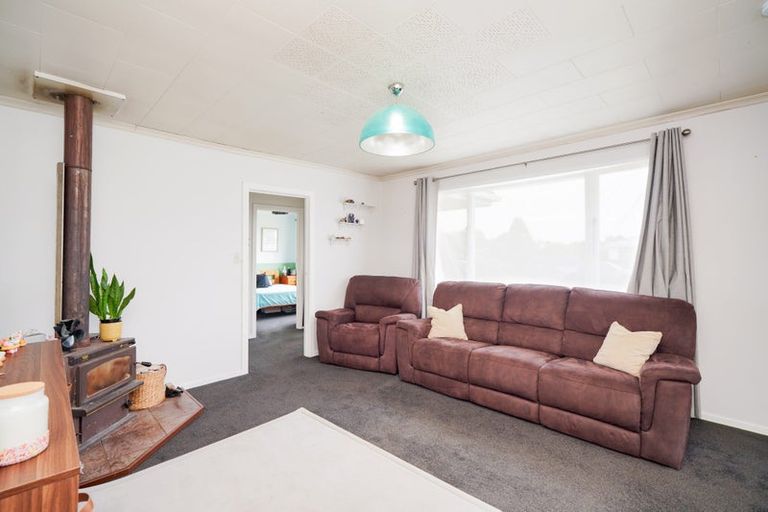 Photo of property in 181 Mcquarrie Street, Kingswell, Invercargill, 9812